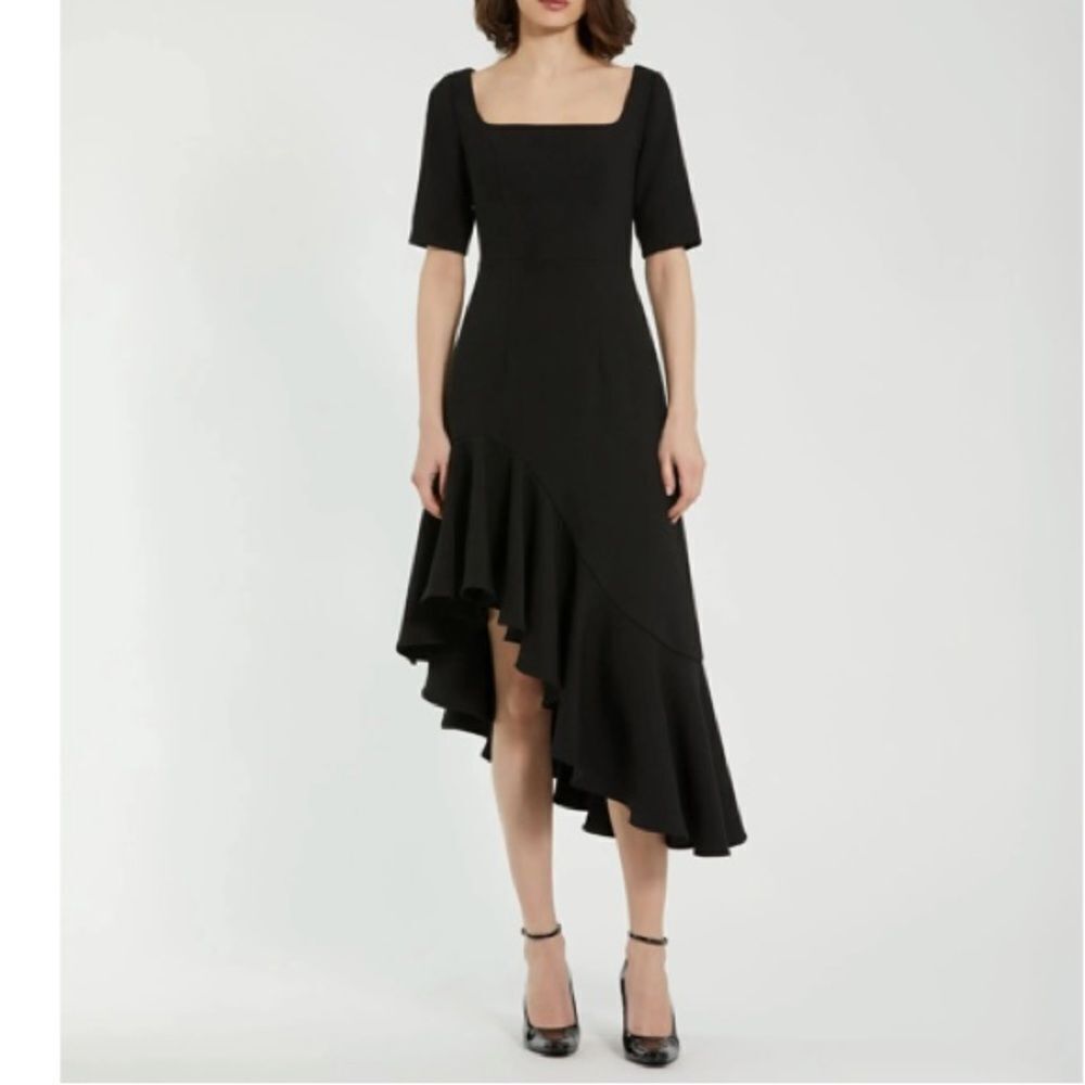 MAC DUGGAL

Black Crepe 3/4 Sleeve Asymmetrical Hem Dress